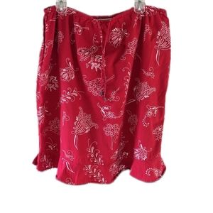 Faded Glory Woman 18W/20W Red Floral Skirt